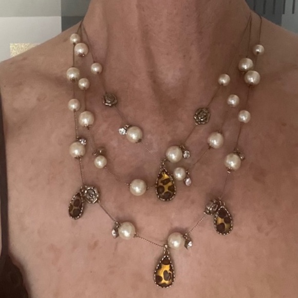 Betsey Johnson Triple Strand Necklace - Picture 3 of 4